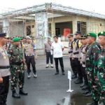 kapolda saat meninjau pasukan persiapan pilkada 2024