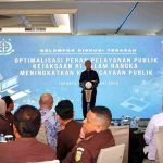 Jaksa Agung Muda Intelijen (JAM-Intel) Reda Manthovani membuka diskusi tentang optimalisasi pelayanan publik Kejaksaan RI yang bertujuan untuk meningkatkan transparansi dan kepercayaan masyarakat melalui sistem digital dan pelayanan informasi yang akuntabel.