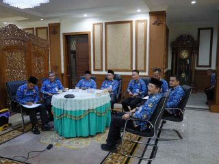 Penjabat Bupati Barito Kuala, Dinansyah, mengikuti Entry Meeting Gabungan yang diselenggarakan oleh BPK Perwakilan Provinsi Kalimantan Selatan secara daring