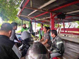 Kasatresnarkoba Polresta Palangka Raya, Kompol Aji Suseno, memberikan edukasi kepada masyarakat tentang bahaya narkoba dan pentingnya pencegahan penyalahgunaan narkotika dalam sosialisasi Asta Cita.