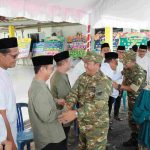 Bupati Barito Kuala, H. Bahrul Ilmi, dan Wakil Bupati Herman Susilo disambut hangat di kediaman Bupati Barito Kuala oleh Plh. Sekretaris Daerah dan para Kepala SKPD setelah kembali dari kegiatan retret di Magelang.