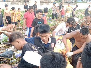 Mayat Pria Tanpa Identitas Ditemukan di Sungai Martapura