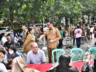 Pemkab Kapuas Launching Gerakan Pemeriksaan Kesehatan Gratis bagi Masyarakat