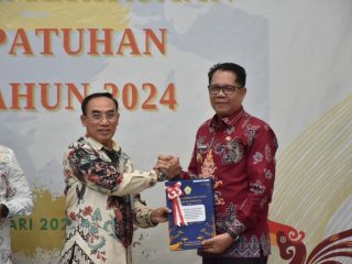 Pemkab Kapuas Terima LHP Kinerja dan Kepatuhan Semester II