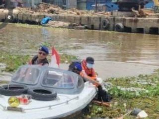 Mayat Pria Ditemukan Mengapung di Sungai Martapura
