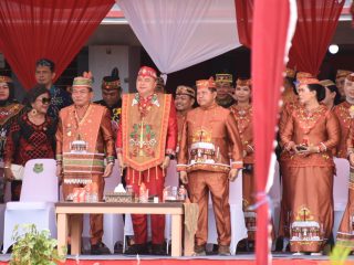 Peringatan Harjad Kapuas ke-220 dan HUT Pemkab ke-75 Berlangsung Khidmat