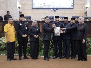 DPRD Kalsel Sampaikan Rekomendasi LKPj Gubernur 2025, Soroti Kinerja dan Pelayanan Publik